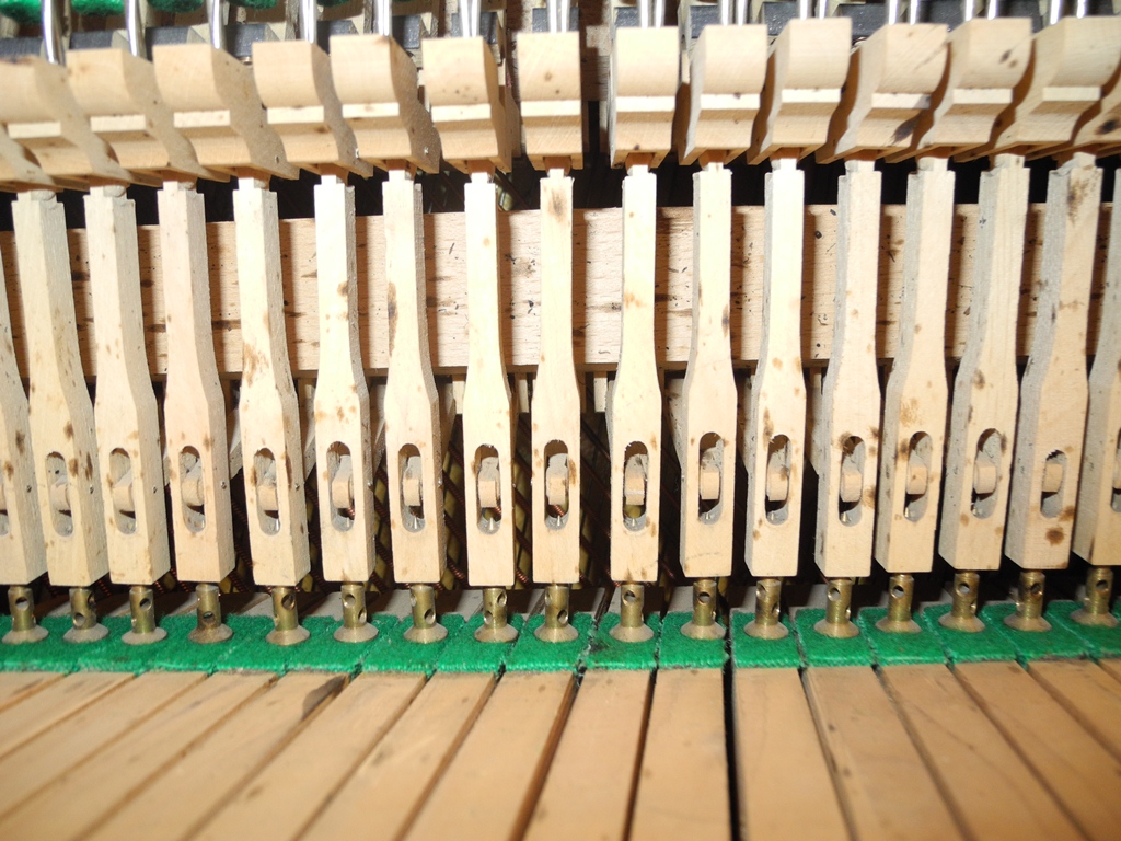 : 15.jpg
: 1236

: 385.1 